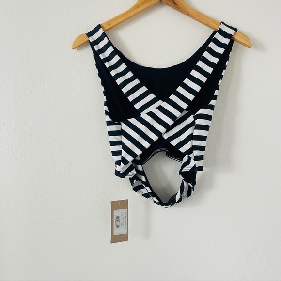 NWT Albion Hang Ten Game Changer Swim Crop Bathing Suit Black & White Stripes - Picture 5 of 6